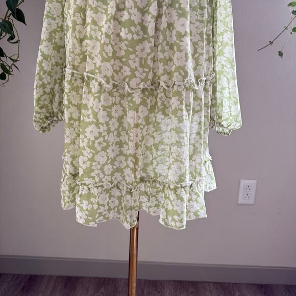 Lulus Green Floral Smocked Tiered Long Sleeve Mini Dress M Coquette Cottage - Picture 4 of 8